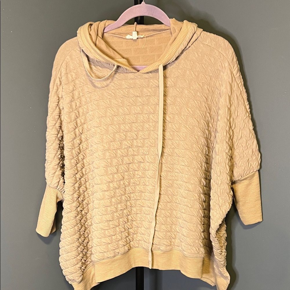 Easel Oversized Textured Hoodie in Tan